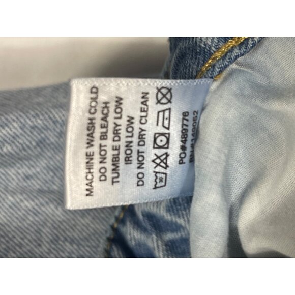 Fashion Nova Light Wash High Waisted Wide Leg Jeans Attached Belt Womens JR Sz 1 - Picture 7 of 8